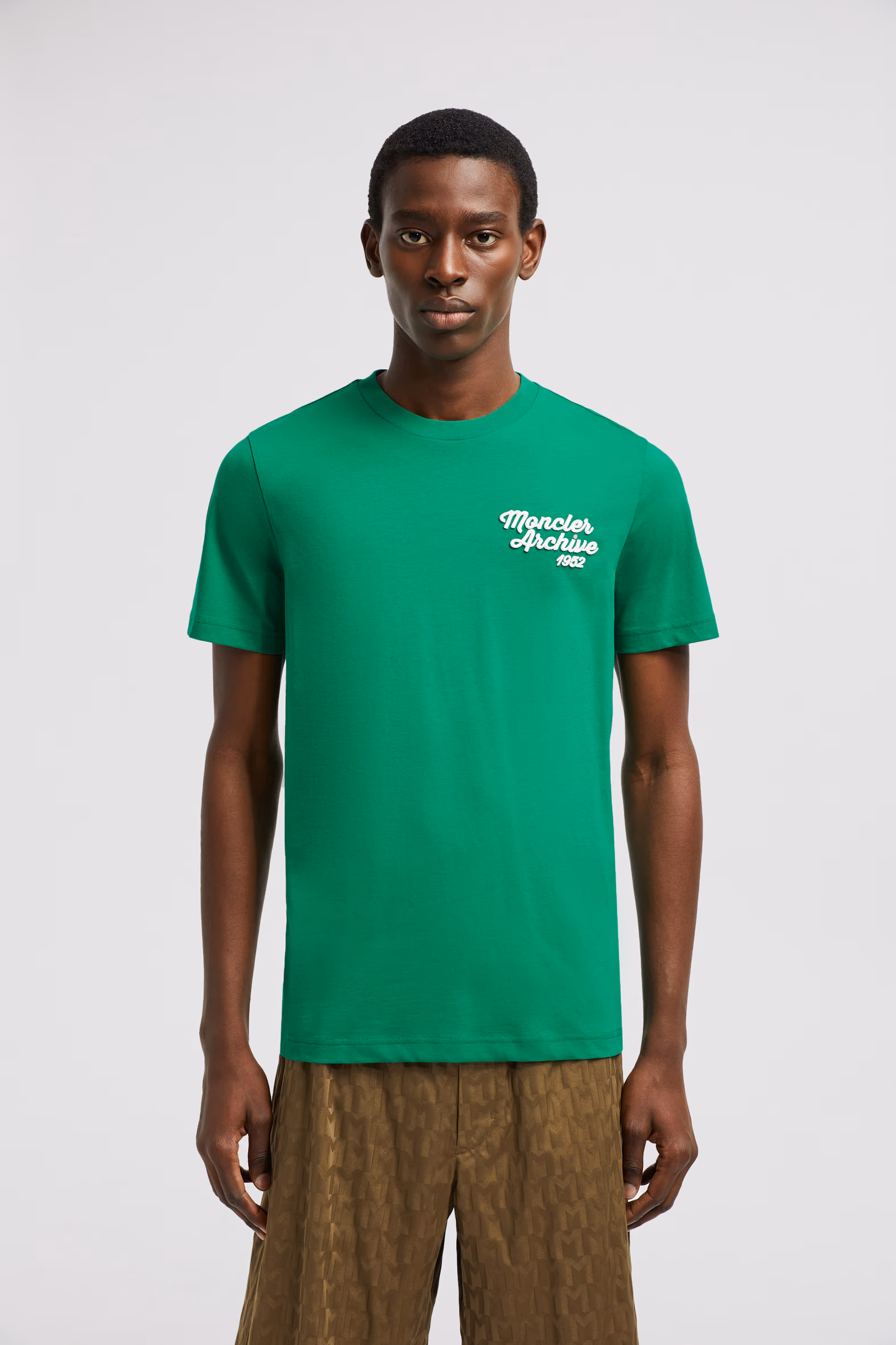 Embroidered Logo Cotton T-Shirt Men Bright Green Moncler 3